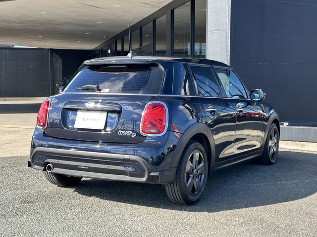 MINI COOPER D 5DOOR