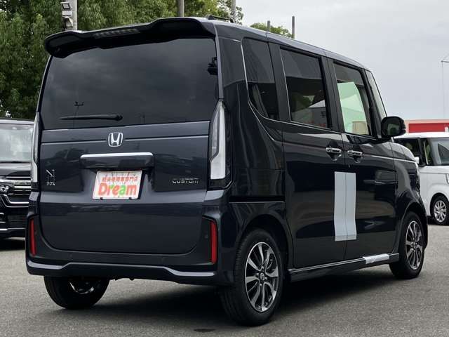 N-BOX CUSTOM