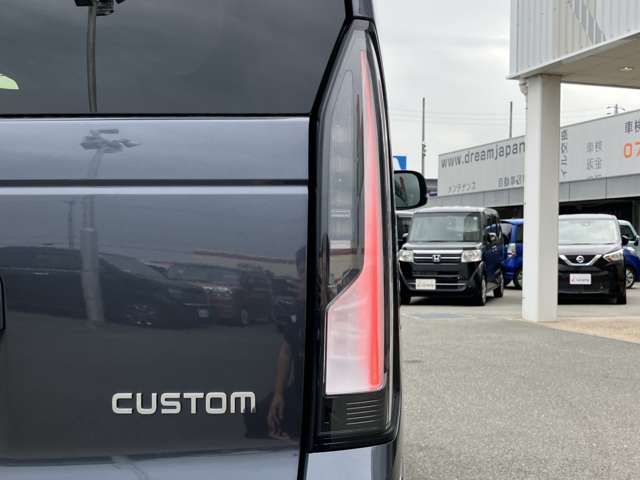 N-BOX CUSTOM