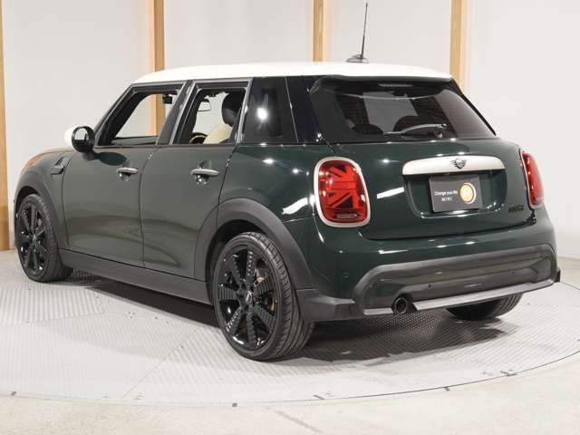 MINI COOPER 5DOOR