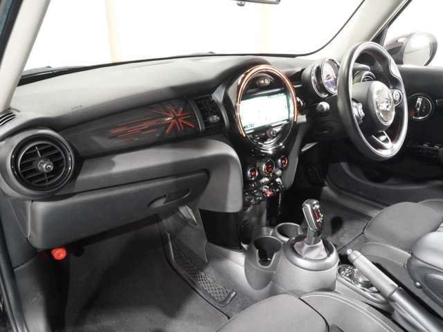 MINI COOPER S 5DOOR