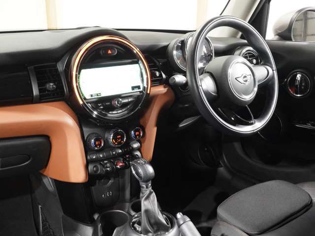 BMW MINI COOPER 5DOOR