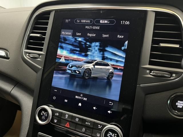 RENAULT MEGANE hatchback