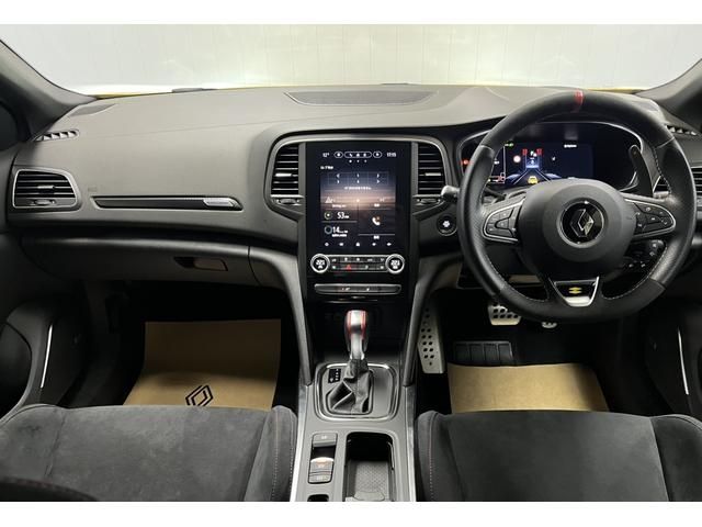 RENAULT MEGANE hatchback