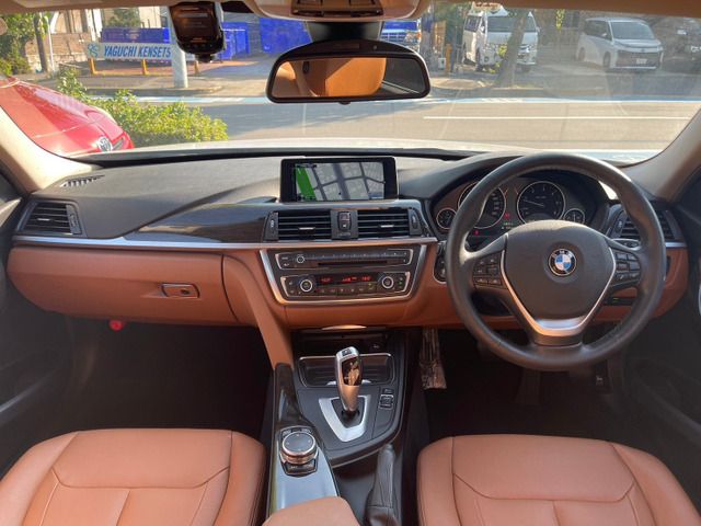 BMW 3series sedan
