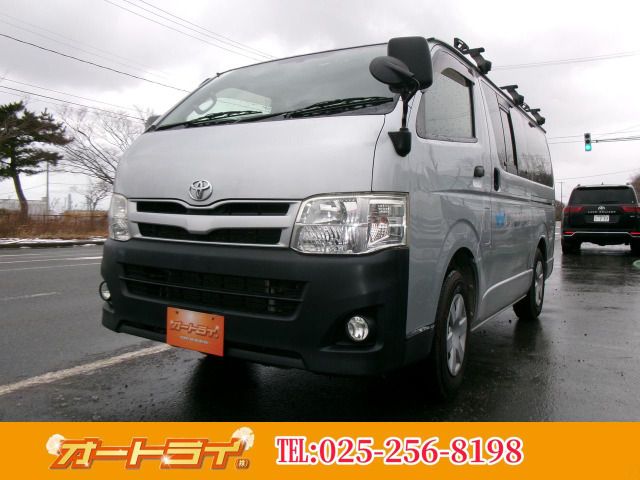 HIACE van 4WD