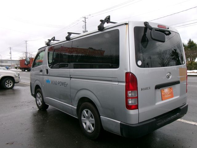 HIACE van 4WD