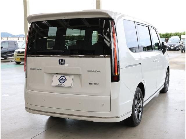 STEPWAGON e:HEV SPADA