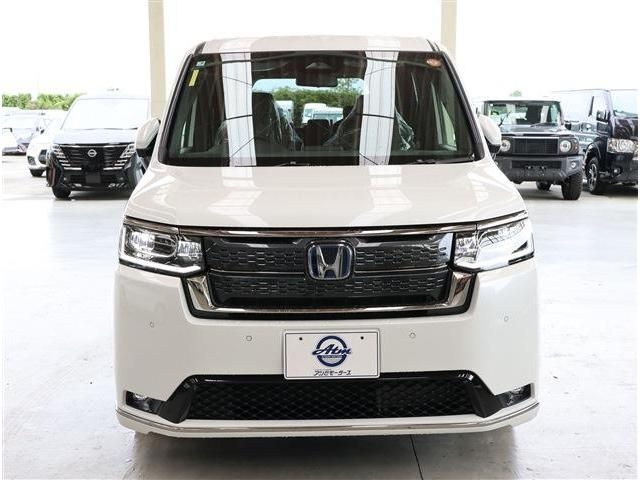 STEPWAGON e:HEV SPADA