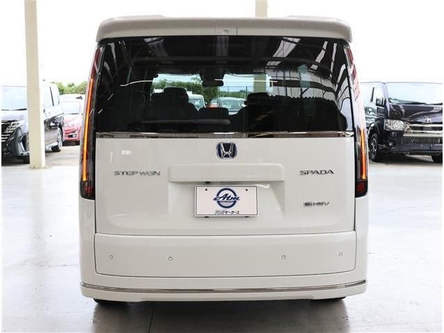 STEPWAGON e:HEV SPADA