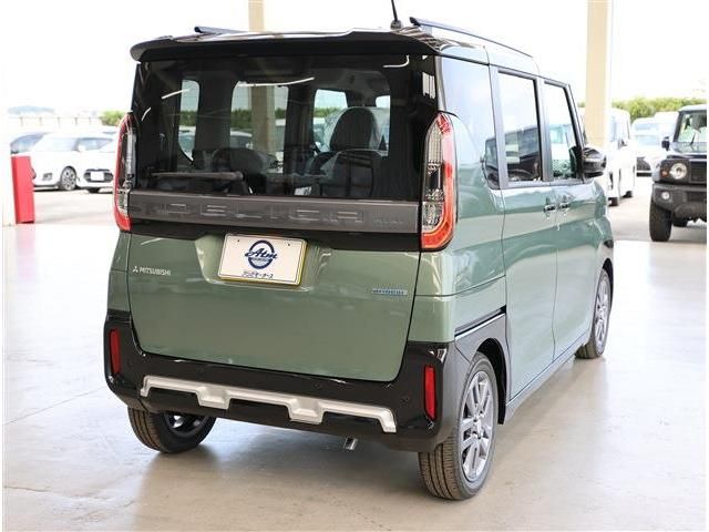 DELICA MINI