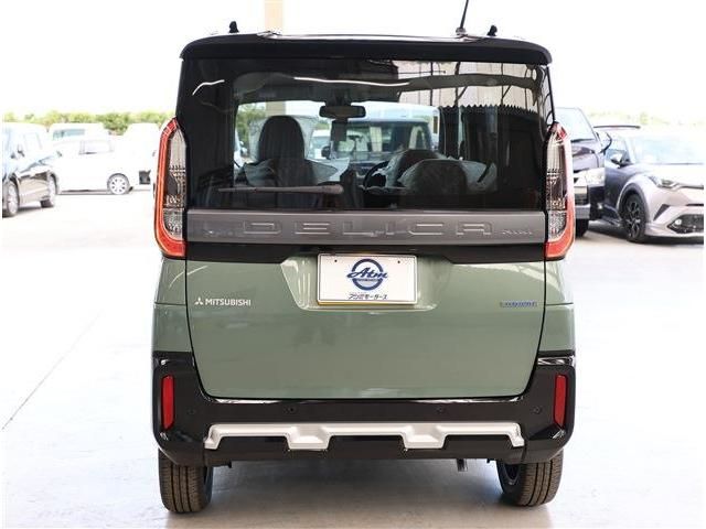 DELICA MINI