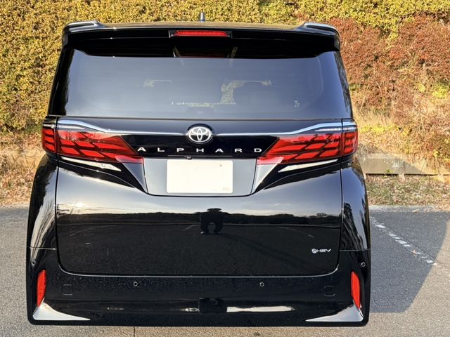 ALPHARD hybrid