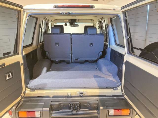 LANDCRUISER 70