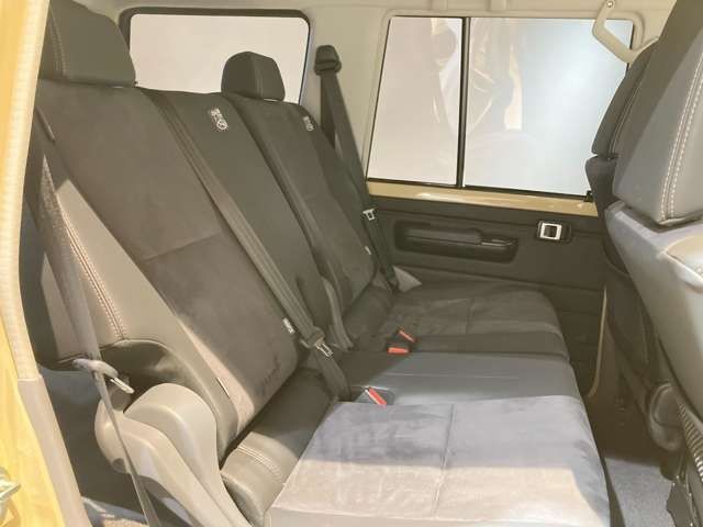 LANDCRUISER 70