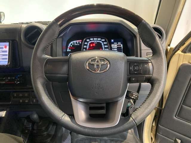 LANDCRUISER 70