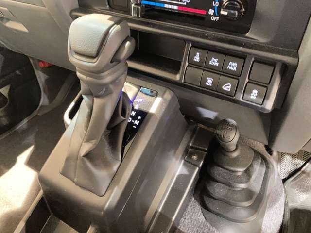 LANDCRUISER 70