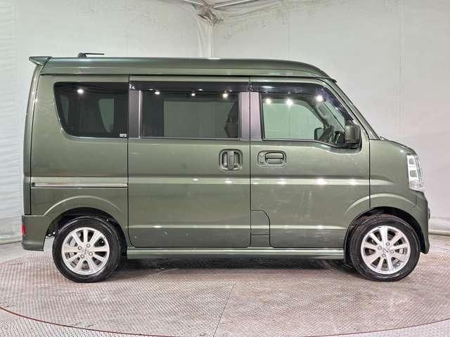 NV100 CLIPPER RIO