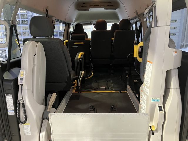 HIACE van 4WD