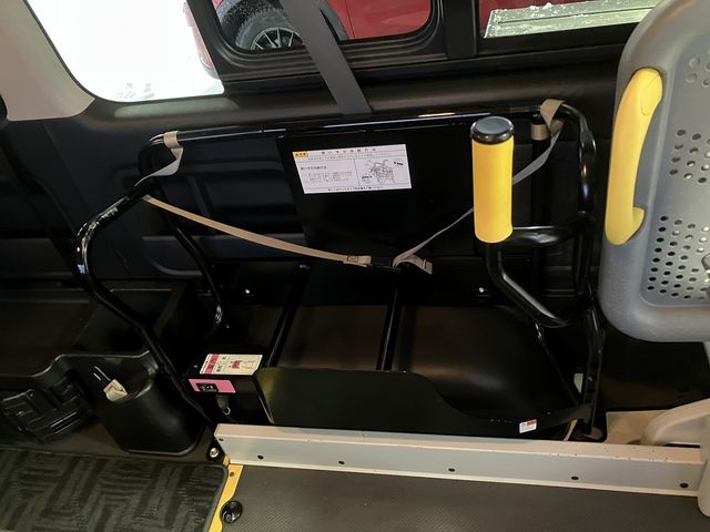 HIACE van 4WD