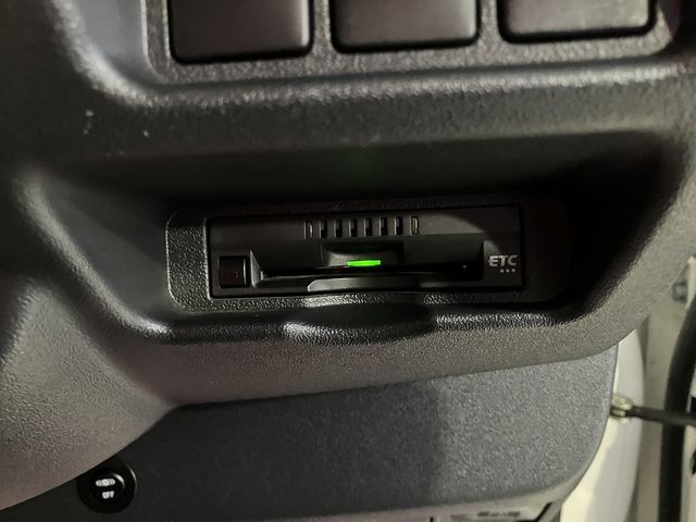 HIACE van 4WD