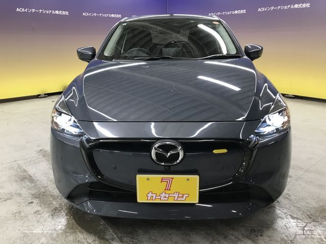 MAZDA2