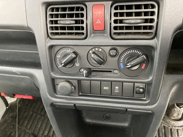 CARRY truck 4WD