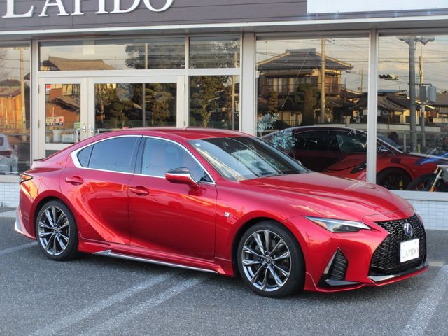 LEXUS IS300h