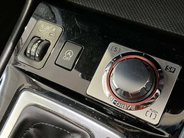 EXIGA CROSSOVER 7