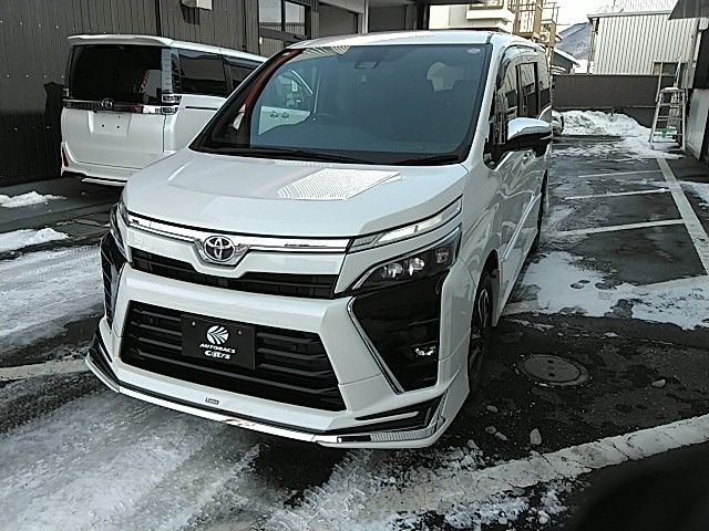 VOXY 4WD