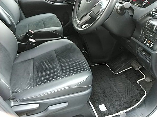 VOXY 4WD