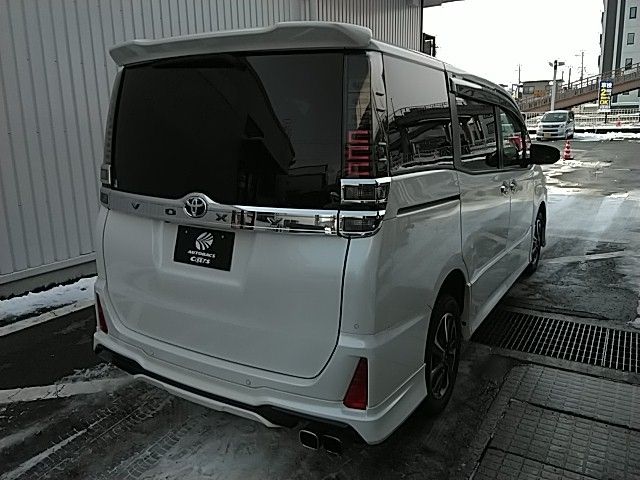VOXY 4WD