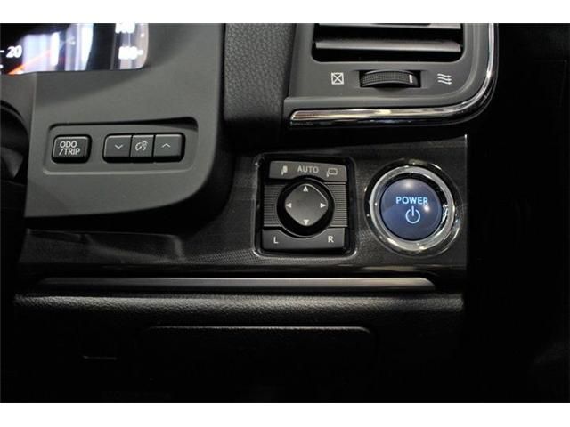 CROWN sedan hybrid 4WD