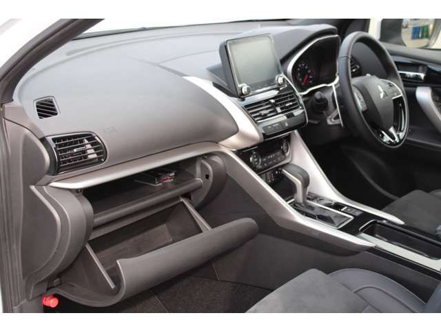 ECLIPSE CROSS 2WD
