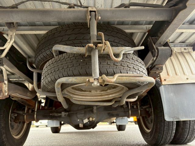 BONGO truck 2WD