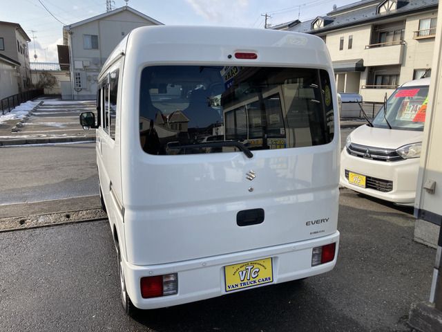 EVERY van 4WD