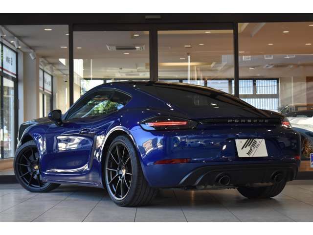 PORSCHE 718CAYMAN