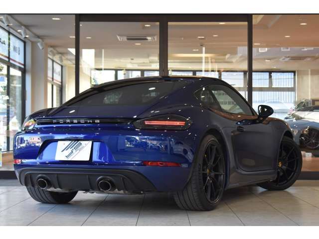 PORSCHE 718CAYMAN