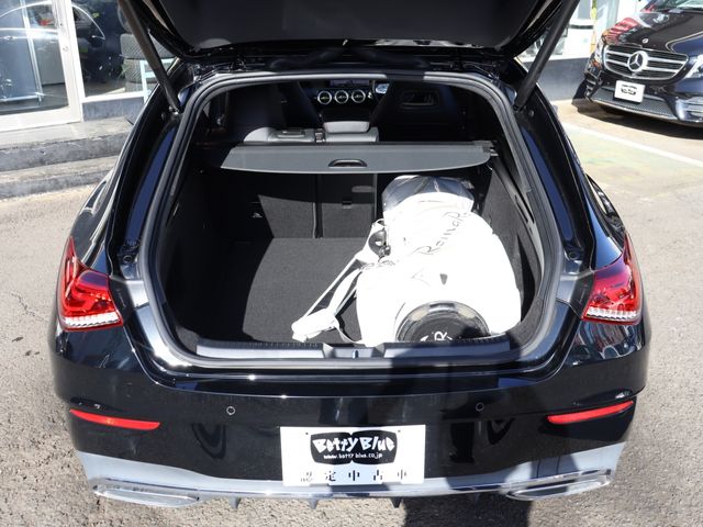 MERCEDES BENZ CLA Shooting Brake