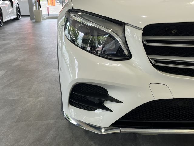MERCEDES BENZ GLC class