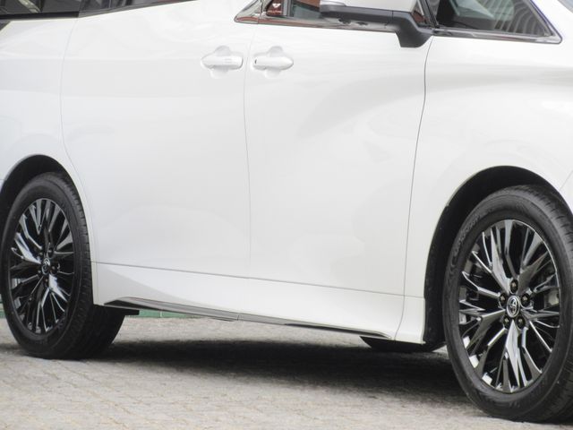 VELLFIRE  HYBRID