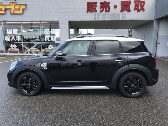 MINI COOPER D CROSSOVER