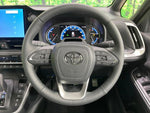 VOXY HYBRID