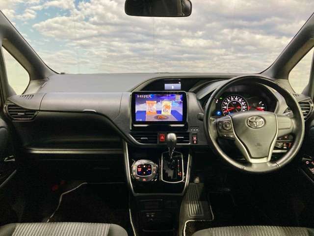 VOXY 4WD
