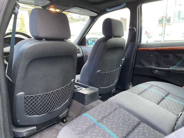 ALPINA B3 limousine