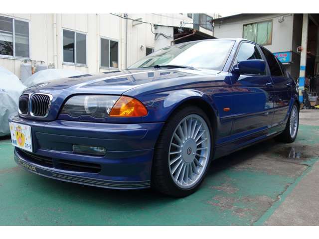 ALPINA B3 limousine