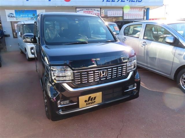 N-WGN CUSTOM 4WD
