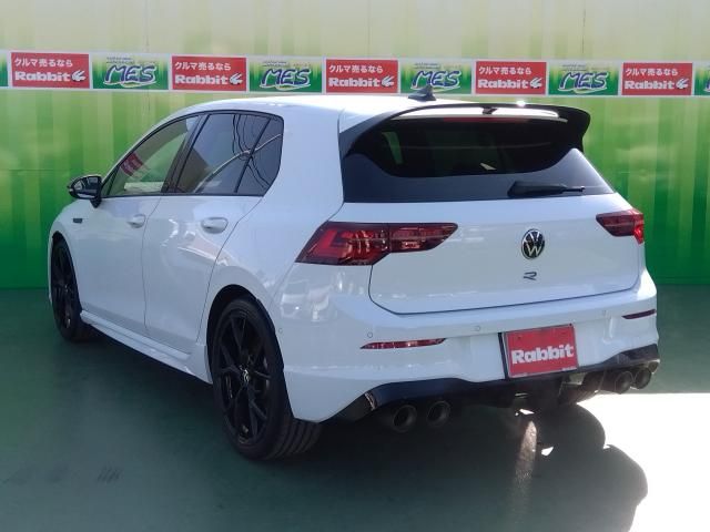 VOLKSWAGEN GOLF R