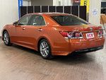 CROWN sedan hybrid