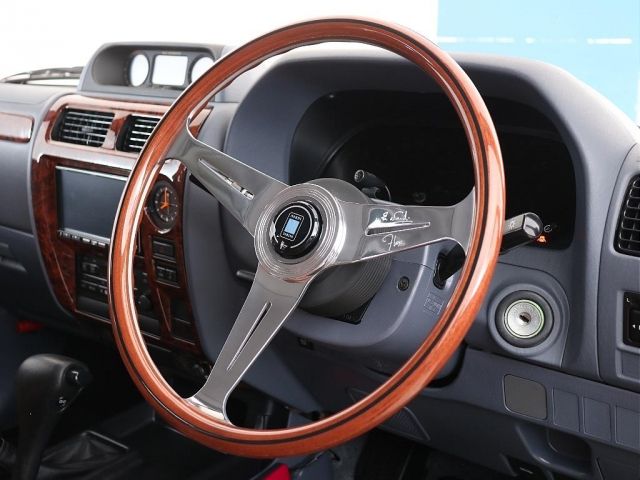 LANDCRUISER PRADO